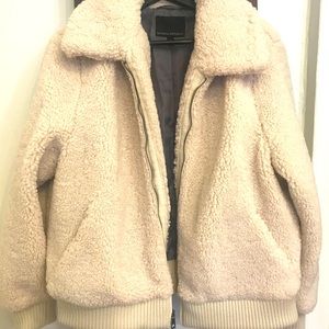 Banana Republic Faux Fur Jacket Sz L - brand new